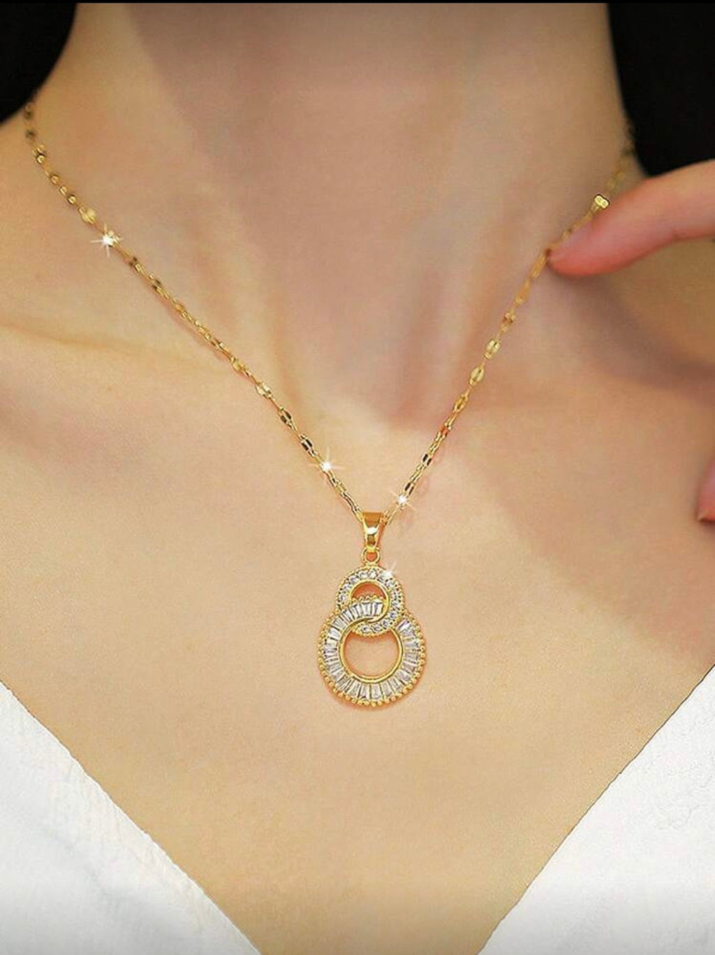 Collar Aura