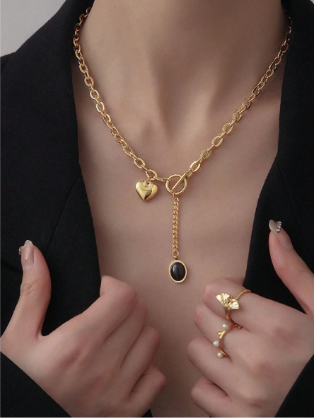 Collar Corazón Dorado & Ónix 18K