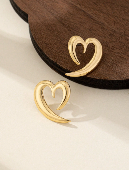 Pendientes Corazón Fluyente Dorado